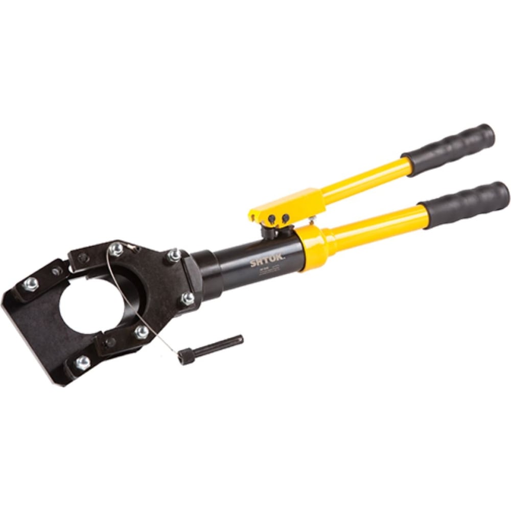 chainsaw